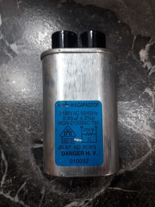Конденсатор для микроволновой печи CH85 2100VAC 0,95mF 99x55x35 Уценка