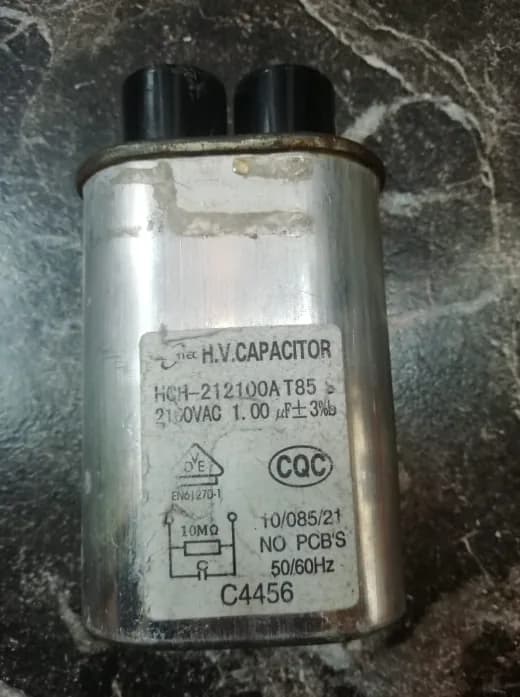 Конденсатор для микроволновой печи CH85 2100VAC 1,00mF 93x55x35 Уценка